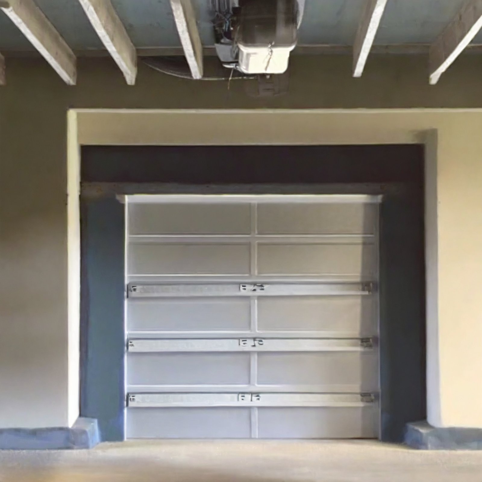Discover the Best Garage Door Openers for Virginia Homes: An Expert’s Advice