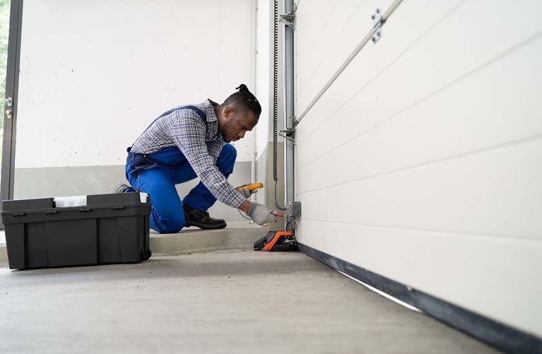 garage door maintenance in Nashville